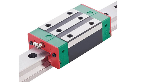 上銀導軌滑塊的日常養護中潤滑劑的注意事項