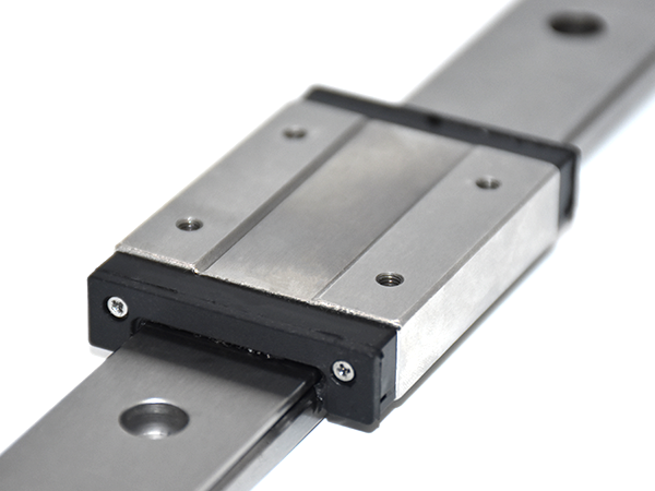 雅威達微型直線導軌STW12L