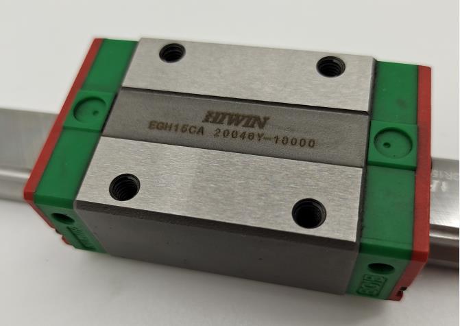 上銀直線導軌是世界知名的直線傳動元件，它的規格尺寸，是很多直線導軌的標準，所以，很多做設計的朋友，都會用上銀導軌的圖紙作為參考標準，那上銀直線導軌cad圖紙哪里有？找雅威達不用愁。